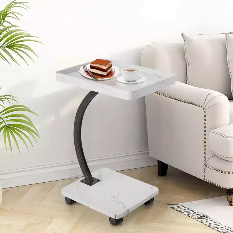 Table d'appoint avec roulettes, Table d'appoint en C pour canapé, Table plateau TV avec étagères de rangement à 2 niveaux pour petits espaces, Salon