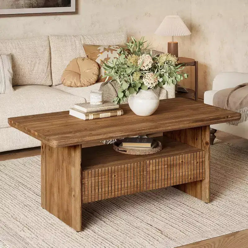Table basse en bois massif de 120 cm avec 2 tiroirs, table de centre rectangulaire rustique à 2 niveaux avec étagère ouverte pour le salon