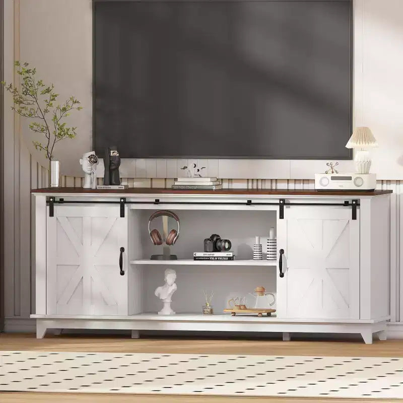 Meuble TV de ferme pour téléviseur 75 pouces avec portes coulissantes, étagères réglables et placards de rangement pour salon