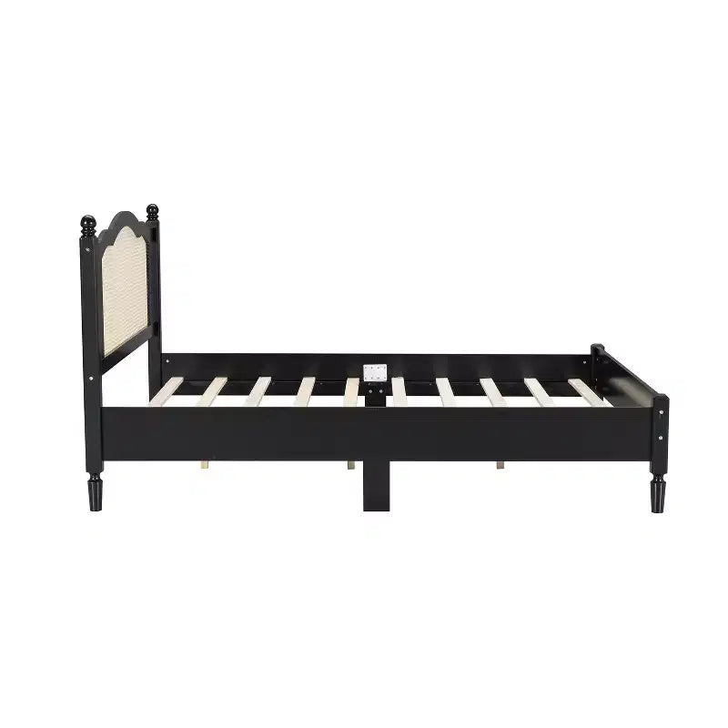 Lit plateforme Queen en bois avec tête de lit en rotin naturel, cadre de lit vintage avec support à lattes, noir